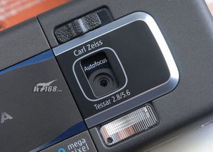 諾基亞6220 500萬卡爾蔡司鏡頭與GPS的經(jīng)典融合